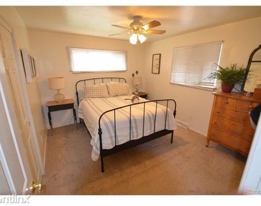 705 R Opal Way - Photo Thumbnail 6