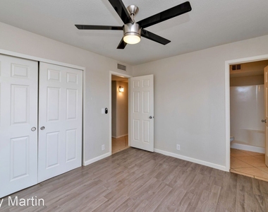 4738 W Charleston Avenue - Photo Thumbnail 11