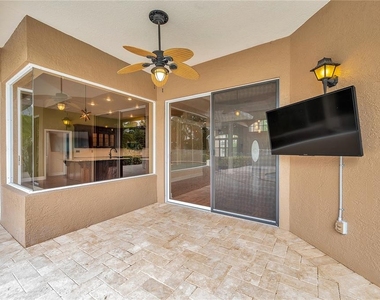 12848 Hibiscus Avenue - Photo Thumbnail 42