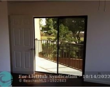 8117 Severn Dr - Photo Thumbnail 2