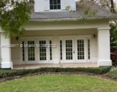 7705 Heritage Crossing Way - Photo Thumbnail 1