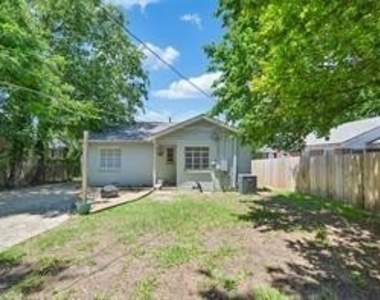 2521 Forest Park Boulevard - Photo Thumbnail 22