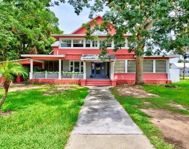 527 E Lemon Avenue - Photo Thumbnail 2