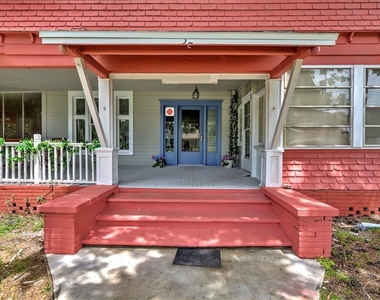 527 E Lemon Avenue - Photo Thumbnail 1