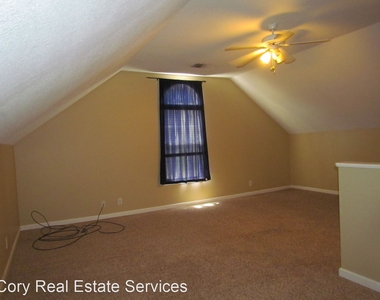 1480 Cedar Springs Circle - Photo Thumbnail 10