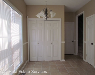 1480 Cedar Springs Circle - Photo Thumbnail 4