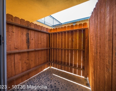 10736 Magnolia Blvd. - Photo Thumbnail 10