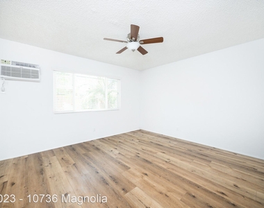 10736 Magnolia Blvd. - Photo Thumbnail 15