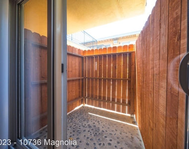 10736 Magnolia Blvd. - Photo Thumbnail 9