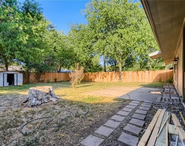 5308  Robinsdale Ln - Photo Thumbnail 22