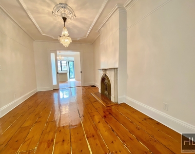 188 Hall Street - Photo Thumbnail 7