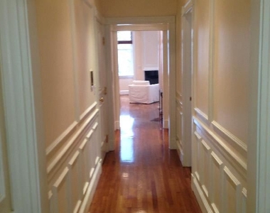 22 Beacon St - Photo Thumbnail 7