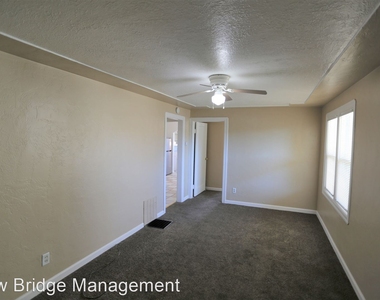 512 N Palm Street # 1 - Photo Thumbnail 2