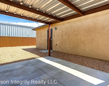 615 S. Santa Rita Ave. - Photo Thumbnail 43