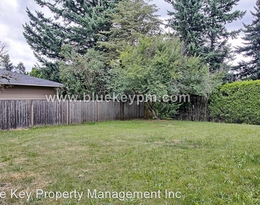 3026 Se 145th Ave - Photo Thumbnail 12