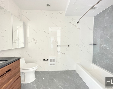 515 West 36th Street - Photo Thumbnail 6