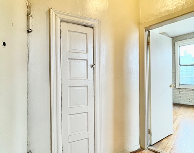 406 East 119th Street - Photo Thumbnail 7