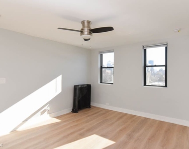 6026 N. Winthrop, Unit 6g - Photo Thumbnail 4