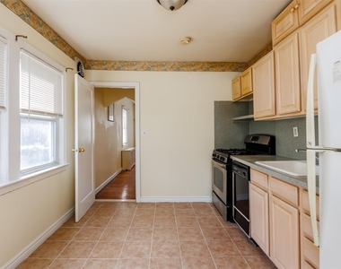 946 Cherry Lane - Photo Thumbnail 19