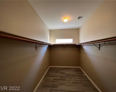 5712 Tropic Mist Street - Photo Thumbnail 14