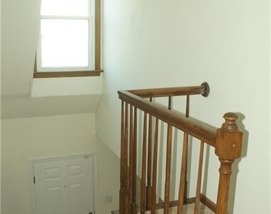 1009 Emory Place - Photo Thumbnail 19