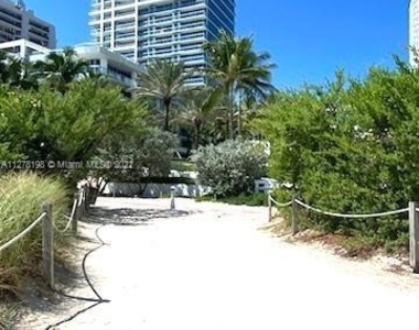 6801 Collins Ave - Photo Thumbnail 47