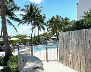 6801 Collins Ave - Photo Thumbnail 40