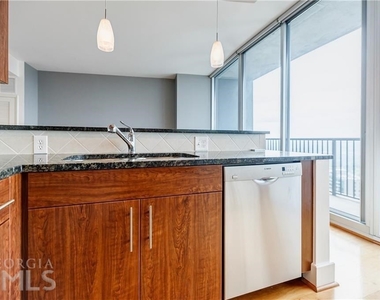 1080 Peachtree St Ne  #3008 - Photo Thumbnail 9