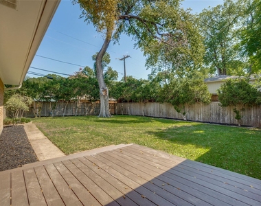 9737 Chiswell Rd - Photo Thumbnail 21