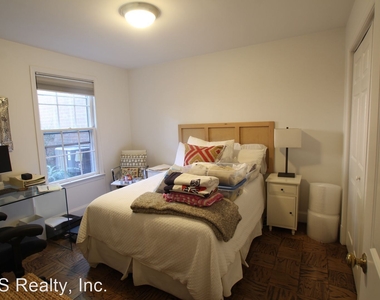 3217 Sutton Place, Nw Unit C - Photo Thumbnail 24