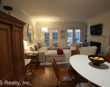 3217 Sutton Place, Nw Unit C - Photo Thumbnail 7