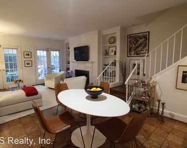 3217 Sutton Place, Nw Unit C - Photo Thumbnail 15