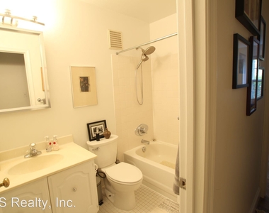 3217 Sutton Place, Nw Unit C - Photo Thumbnail 5