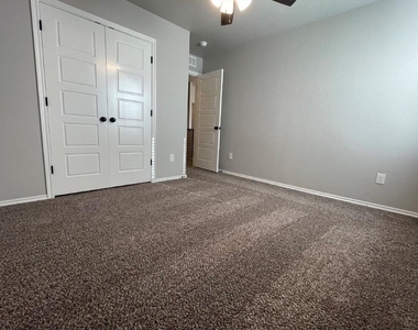 3404 Mt Nebo Drive - Photo Thumbnail 24