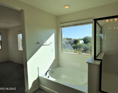 3511 W Tiana Court - Photo Thumbnail 25