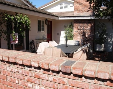 11771 Loara Street - Photo Thumbnail 38