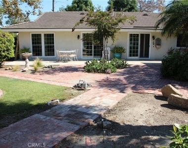 11771 Loara Street - Photo Thumbnail 46