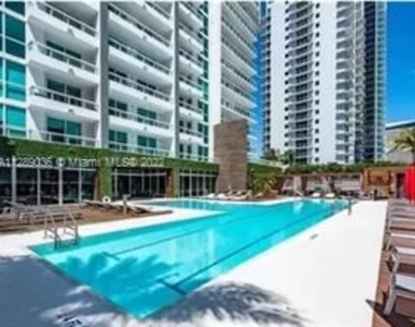 1080 Brickell Ave Unit 4006 - Photo Thumbnail 7