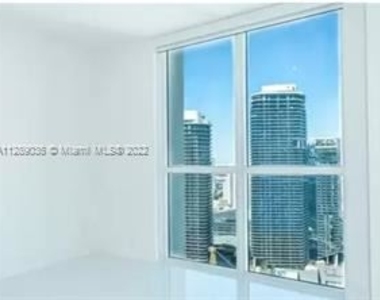 1080 Brickell Ave Unit 4006 - Photo Thumbnail 5