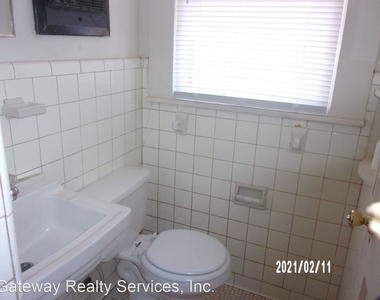 638 1/2 Walker St. - Photo Thumbnail 4