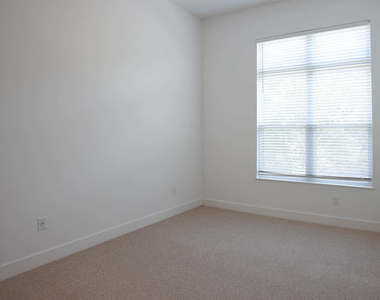 2265 Marietta Blvd Nw - Photo Thumbnail 72