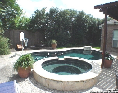 1206 Brook Bluff - Photo Thumbnail 3