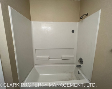 14423 Edgemont St. - Photo Thumbnail 22