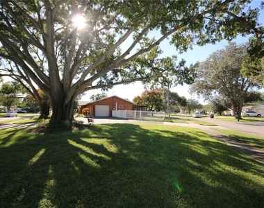 2248 Hemerick Place - Photo Thumbnail 2