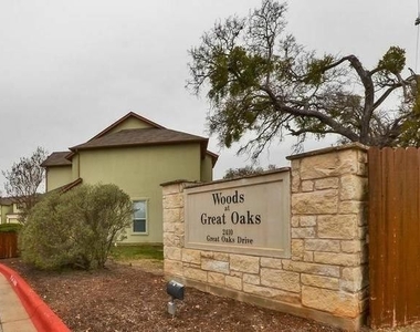 2410  Great Oaks Dr - Photo Thumbnail 16