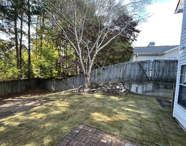 510 Parkstone Lane - Photo Thumbnail 4