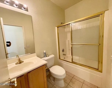 7992 W Cottonwood Wash Way - Photo Thumbnail 19