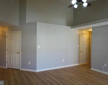 2502 Hemingway Dr #2-3b - Photo Thumbnail 5