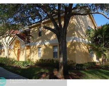 7650 Westwood Dr - Photo Thumbnail 1