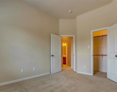 1180 Ranch Gate Lane - Photo Thumbnail 21